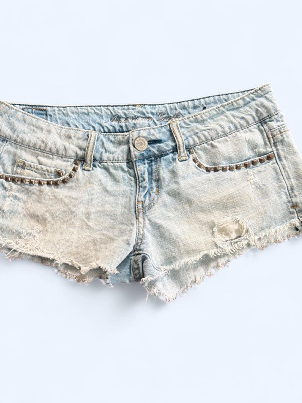 Y2k 2009 American 🦅 Eagle light Wash Denim Cutoff Studded Shorts -